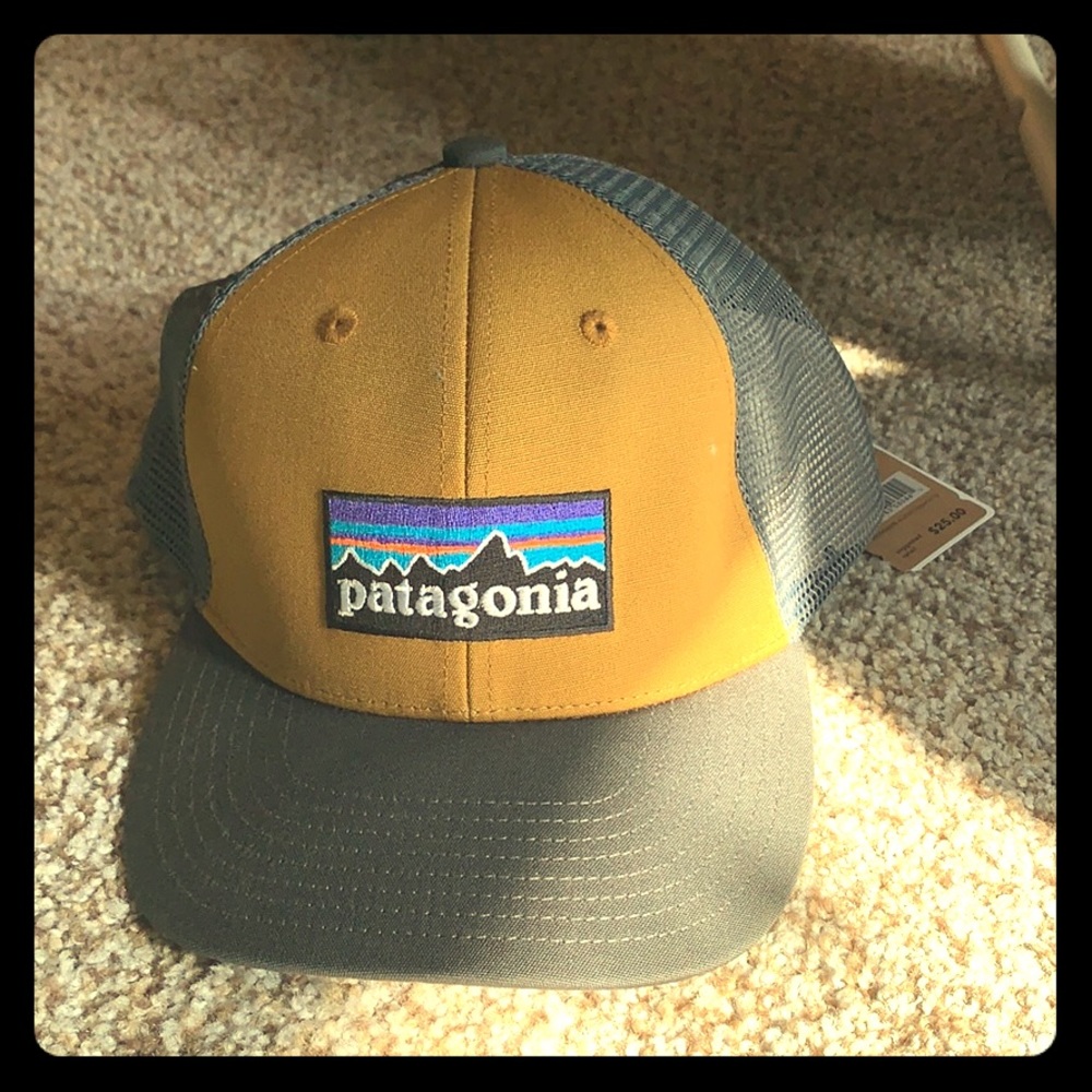 NWT PATAGONIA K’s trucker hat